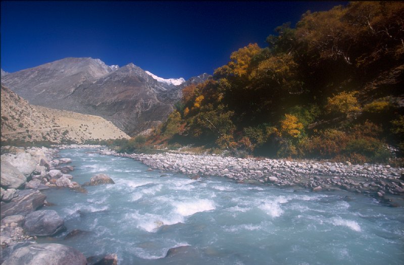 River near Yulok